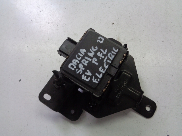 фото №4, Радар датчик distronic dacia spring ev 2022 rok