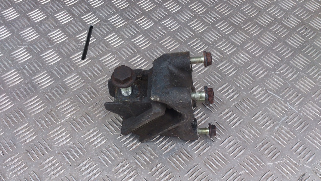 фото №1, Подушка подушки безпеки двигуна перед daf 105