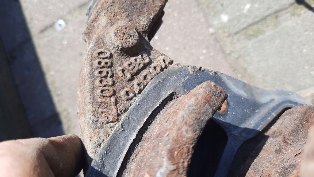 фото №4, Ступиця колеса задня права volvo xc90 02-14r