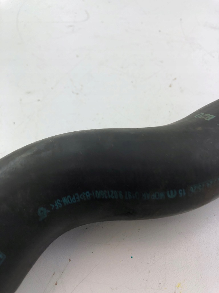 Fiat jeep 1.6 труба води шланг 55251309 Оригінал