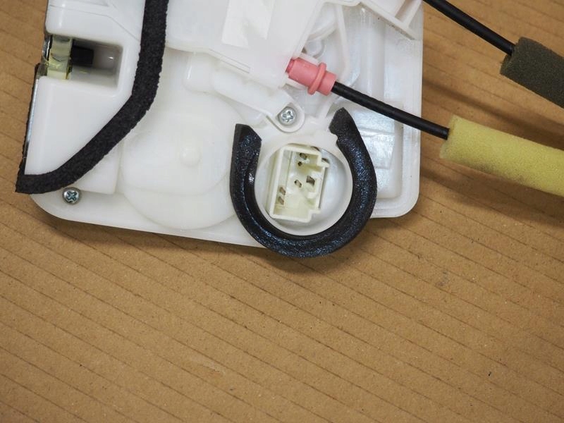 фото №5, Замок дверь правых задних mazda cx3 cx-3