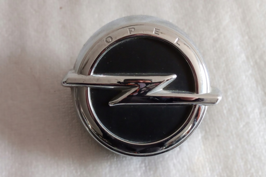 фото №1, Opel corsa e turbo 2014 микровыключатель ручка крышки 563697283