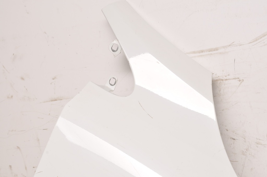 фото №7, Volvo v40 ii крила правий перед передній 614-46