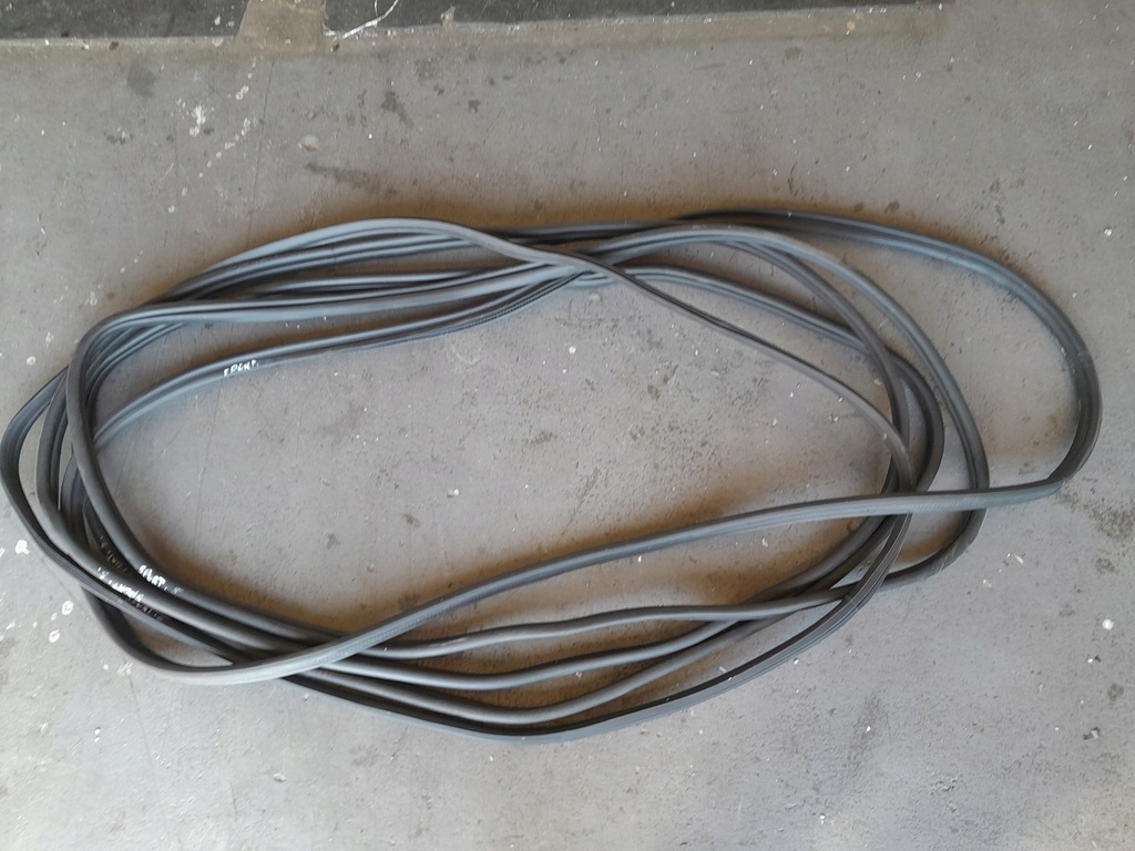 фото №1, Kia sportage v 2022- прокладка кузовна двері