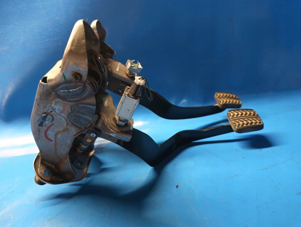 фото №2, Педаль тормоза сцепления mazda bt50 ford ranger iii