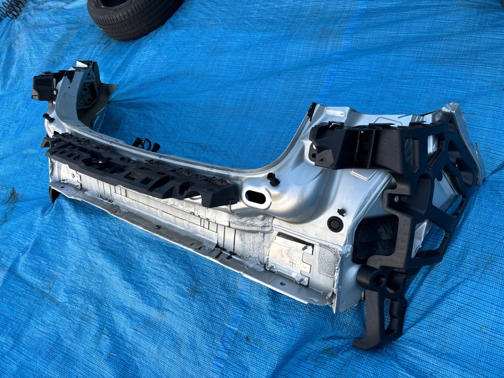 Бампер балка megane iii хэтчбек ted69 в Украине