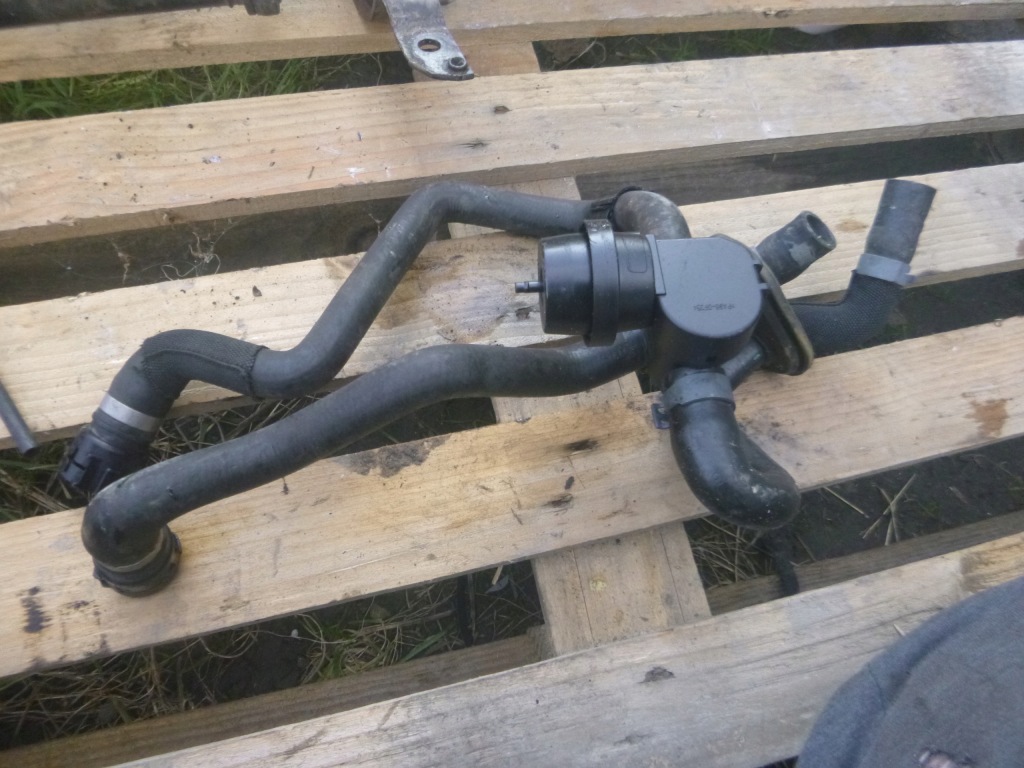 фото №1, Труба шланг wody audi q5 8r 8r0819374d