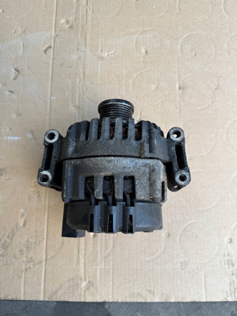 Купить Mercedes e 212 2.2 генератор 0131546802