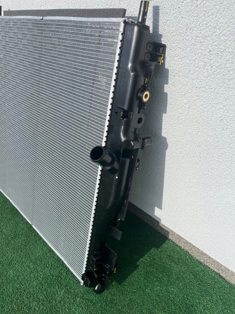 Радіатор води mazda cx60 cx-60 px28-15200 оригінал нова giełda poznań Недорого