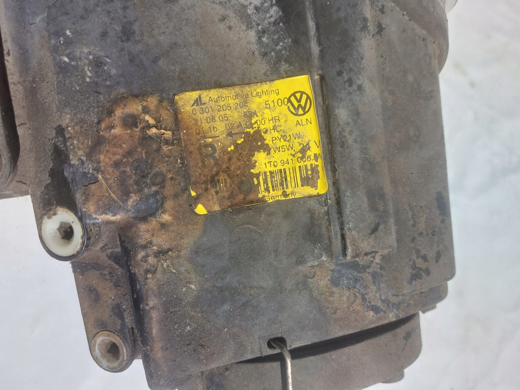 фото №10, Лампа правий перед vw touran i 1t0 eu ładna cała