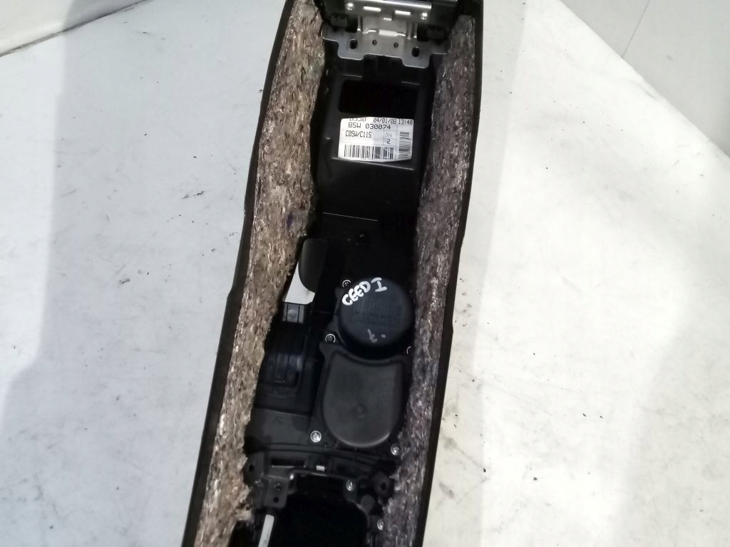 фото №7, Kia ceed i підлокітник тунель