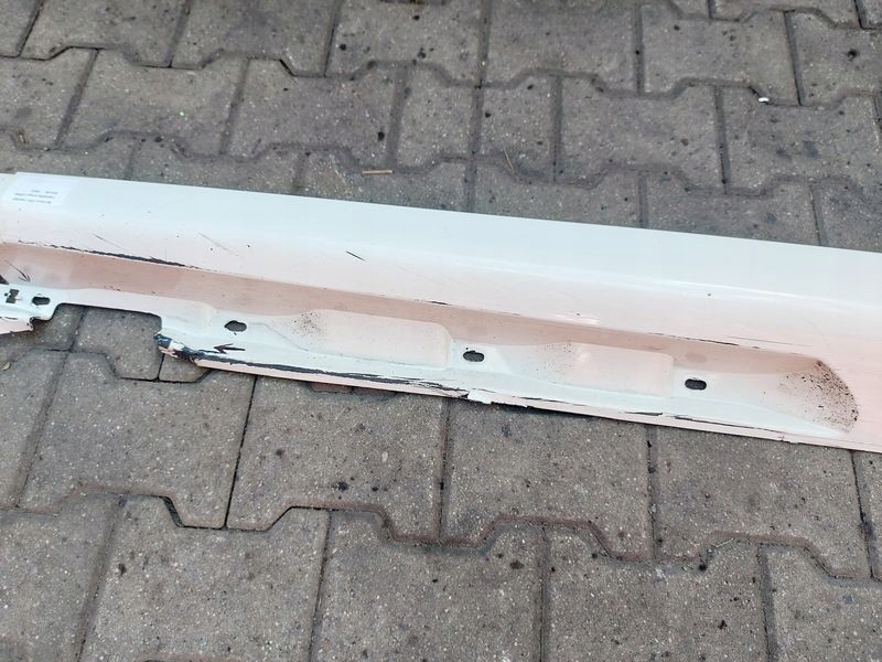 фото №6, Volvo c30 r-design молдинг порог левая 614-46