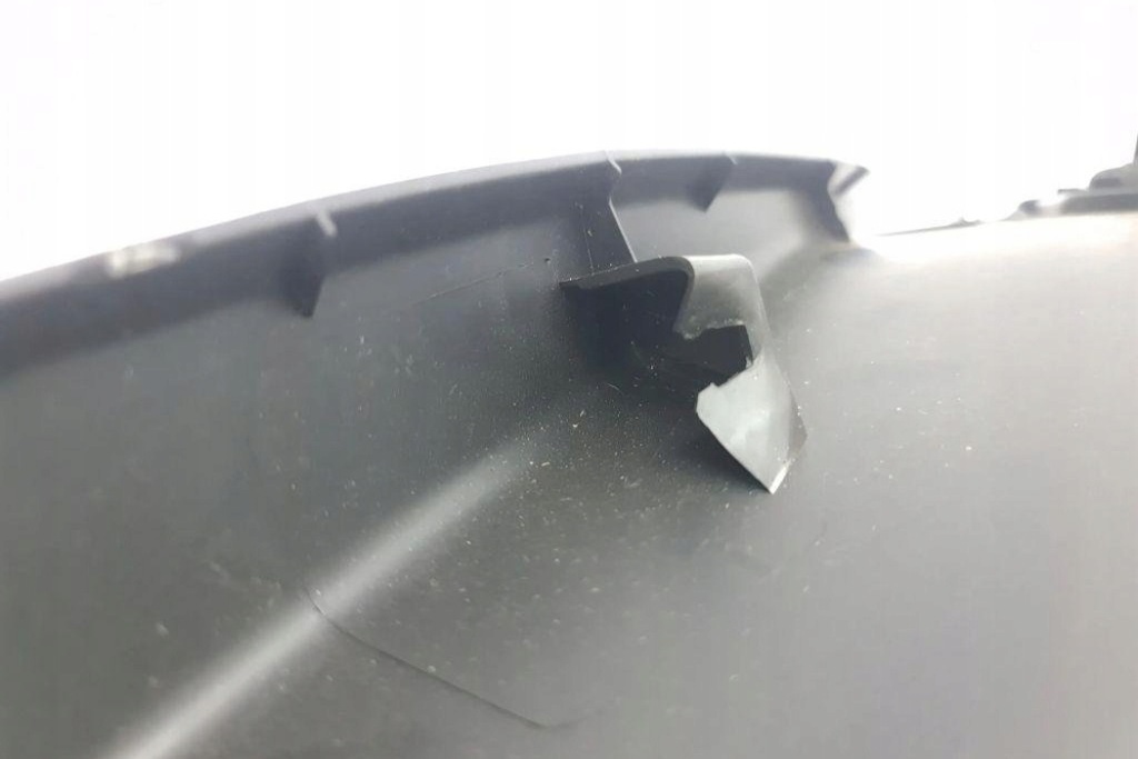 фото №10, Задня ліва молдинг декоративна поріг citroën c5 aircross 9821998777 1.2l