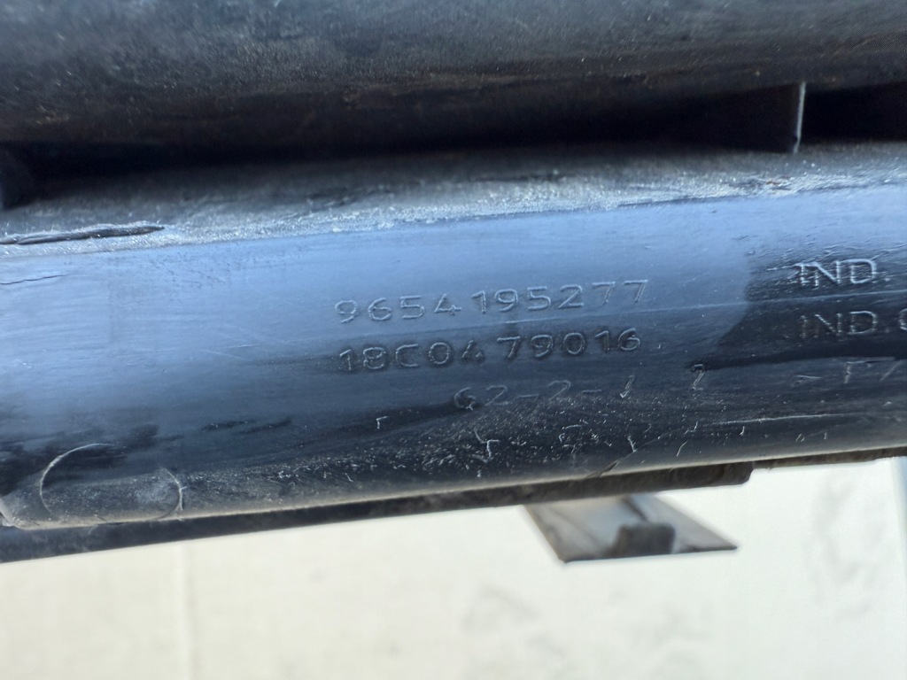 фото №8, Решітка бампера перед citroen c4 grand picasso 06-09 9654195277