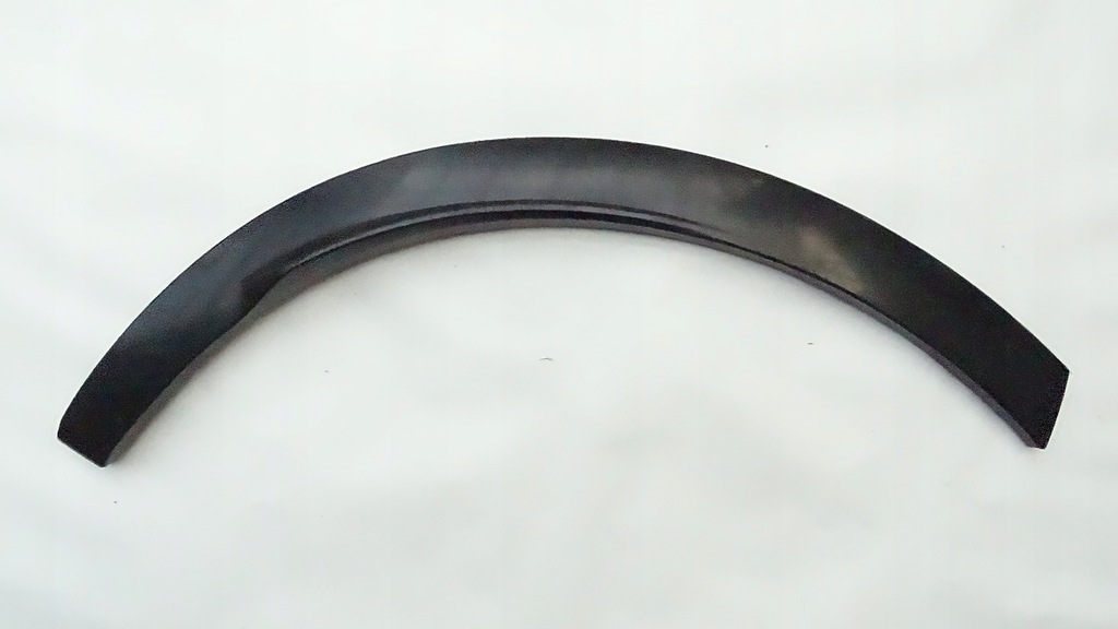 фото №1, Lexus rx v 2023- накладка молдинг крила права задня 75605-48050