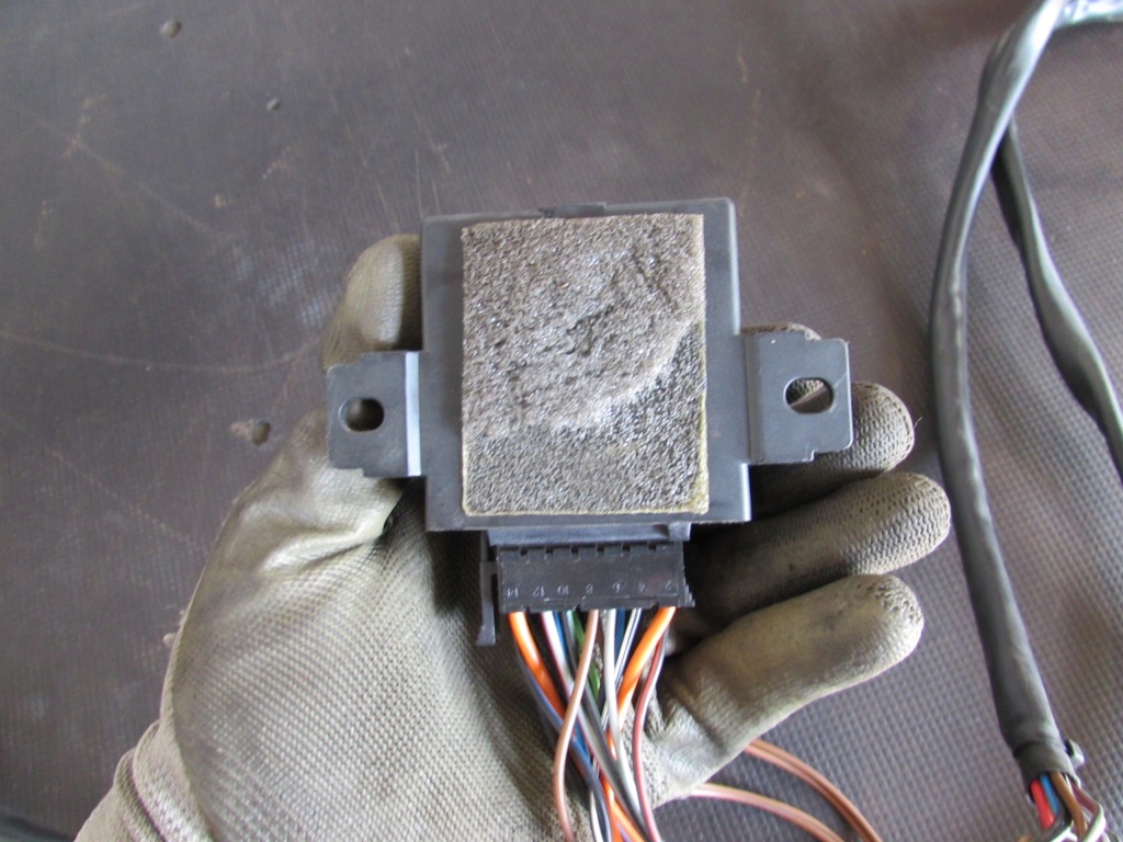 фото №10, Hak задня volkswagen golf vi 08-12r.