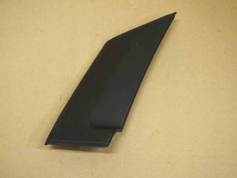 фото №1, Заглушка двері лівий перед peugeot 308 i t7 5d