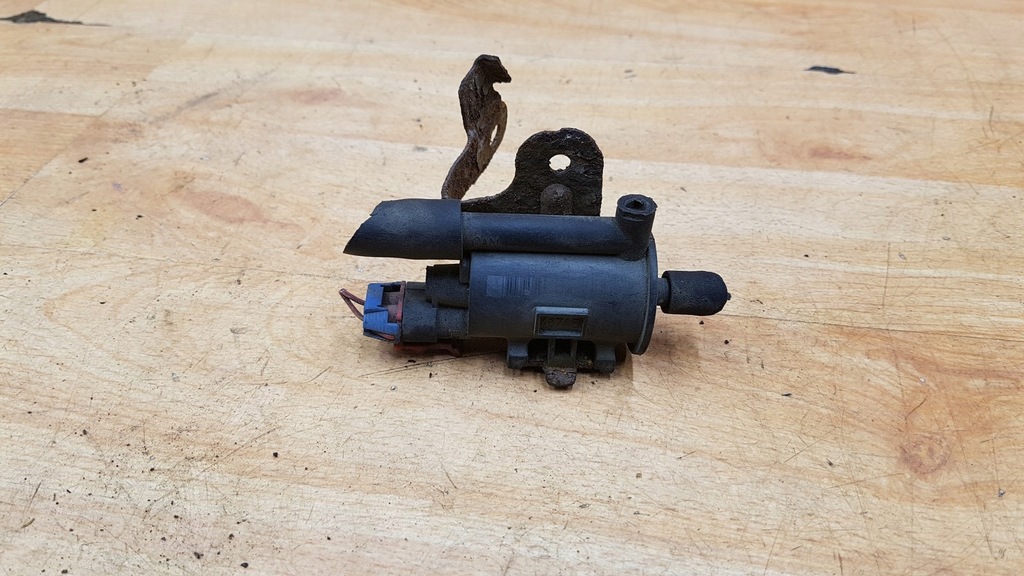 фото №1, Клапан давления топлива opel zafira a 2.2