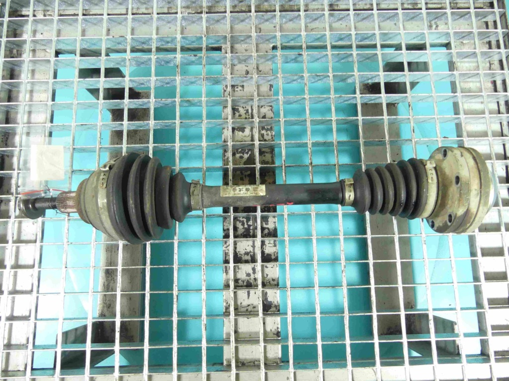 фото №1, Приводной вал левая vw caddy iii 2k 1.9 tdi 2k3407271b