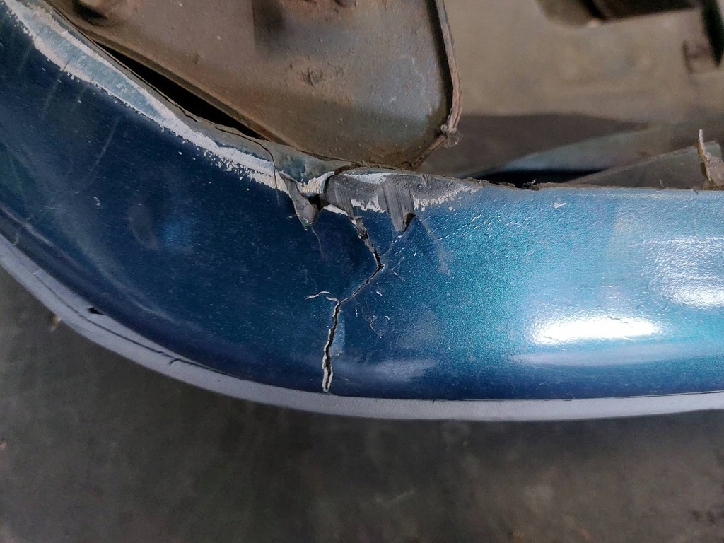 фото №16, Kompletny перед капот бампер лампа крила audi 80 b4 lz6p