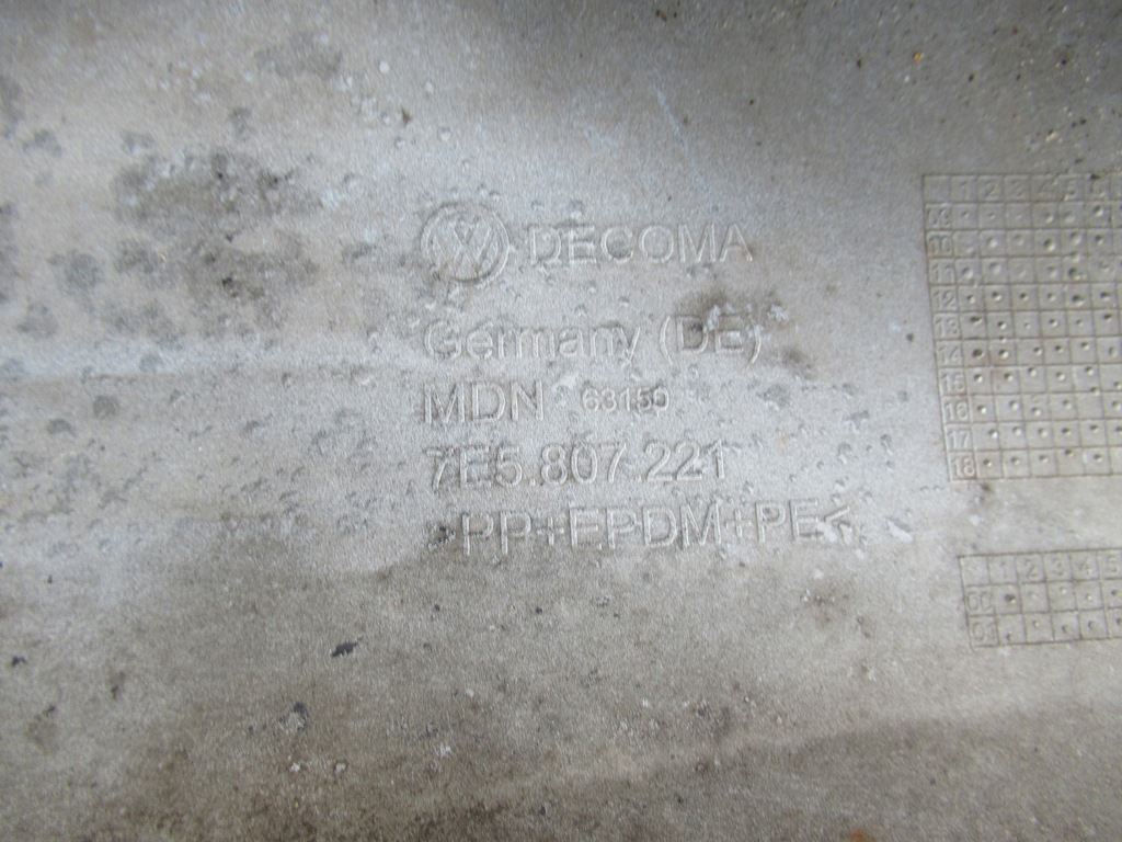 фото №13, Vw t5 lift 10- t6 7e 7e5 multivan caravelle бампер перед 7e5807221