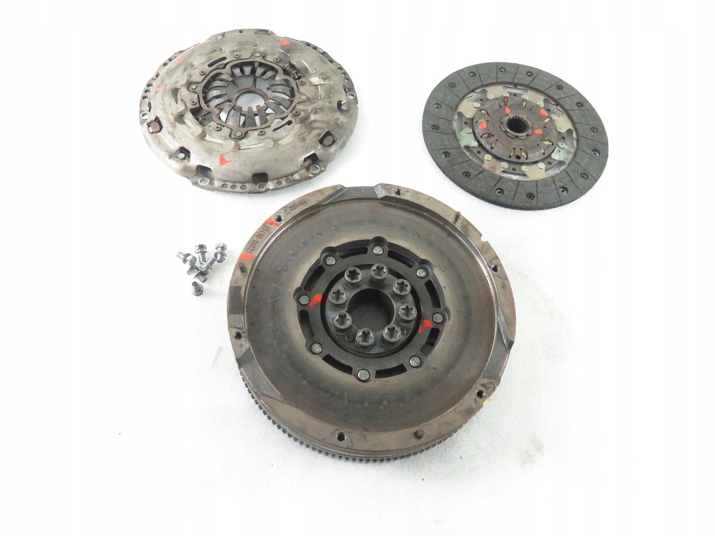 фото №10, Колесо двомасовий avensis t27 2.0 d-4d 3121005150r 3125005210 134500x021