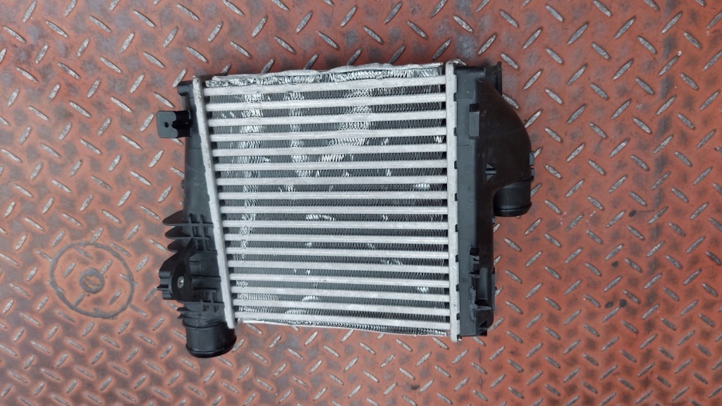 Радиатор интеркулер toyota proace 16- peugeot citroen с Разборки