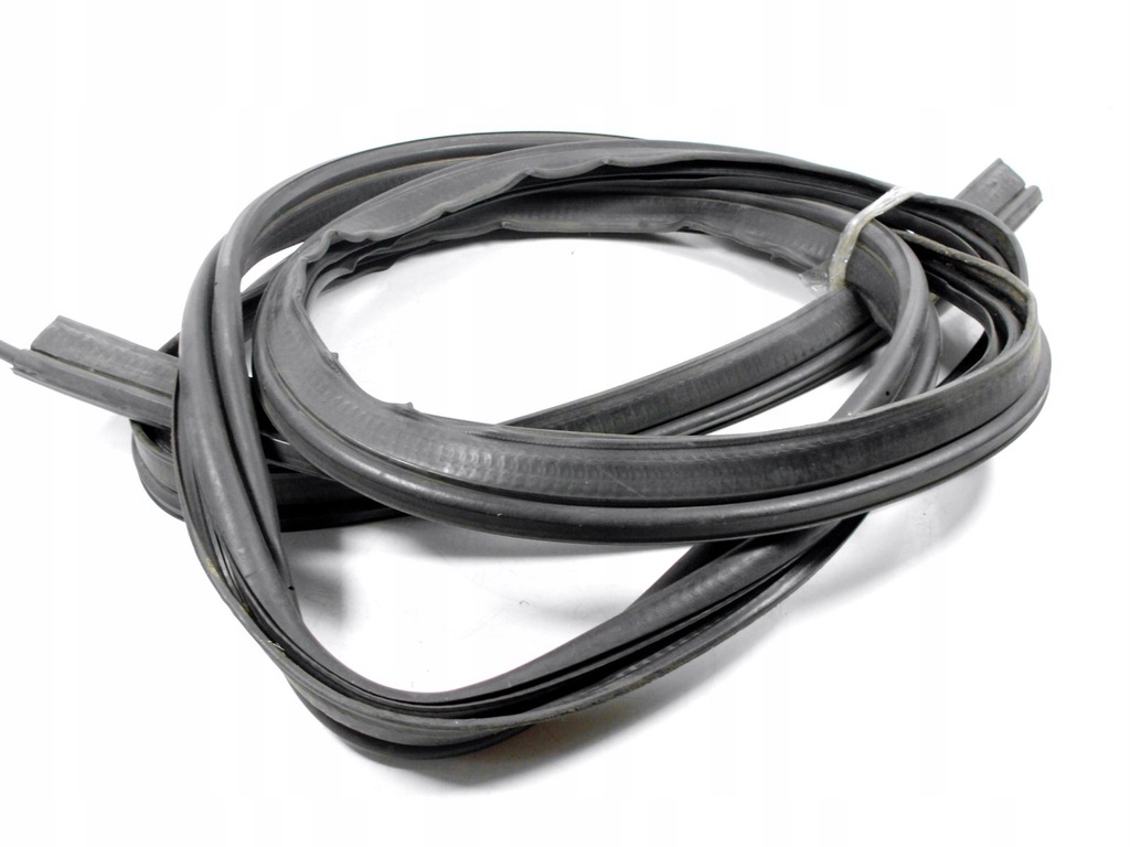 фото №1, Chevrolet trans sport pontiac прокладка багажника