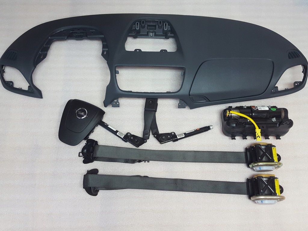 фото №1, Opel mokka приборная панель консоль приборная панель 2подушка безопасности 2 ремни