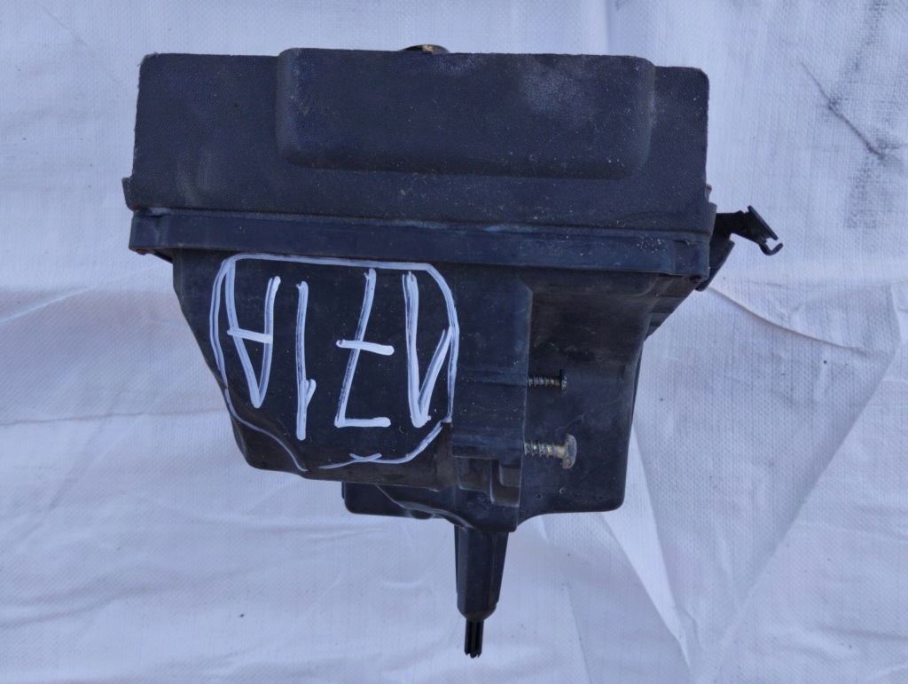 фото №1, Корпус фильтра воздуха renault scenic ii 2 megane ii 2 1.9 dci 8200545280