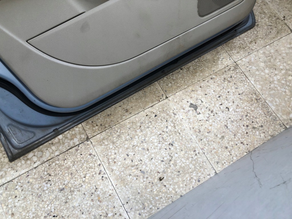 фото №4, Дверь передние левая ford focus mk2 z3