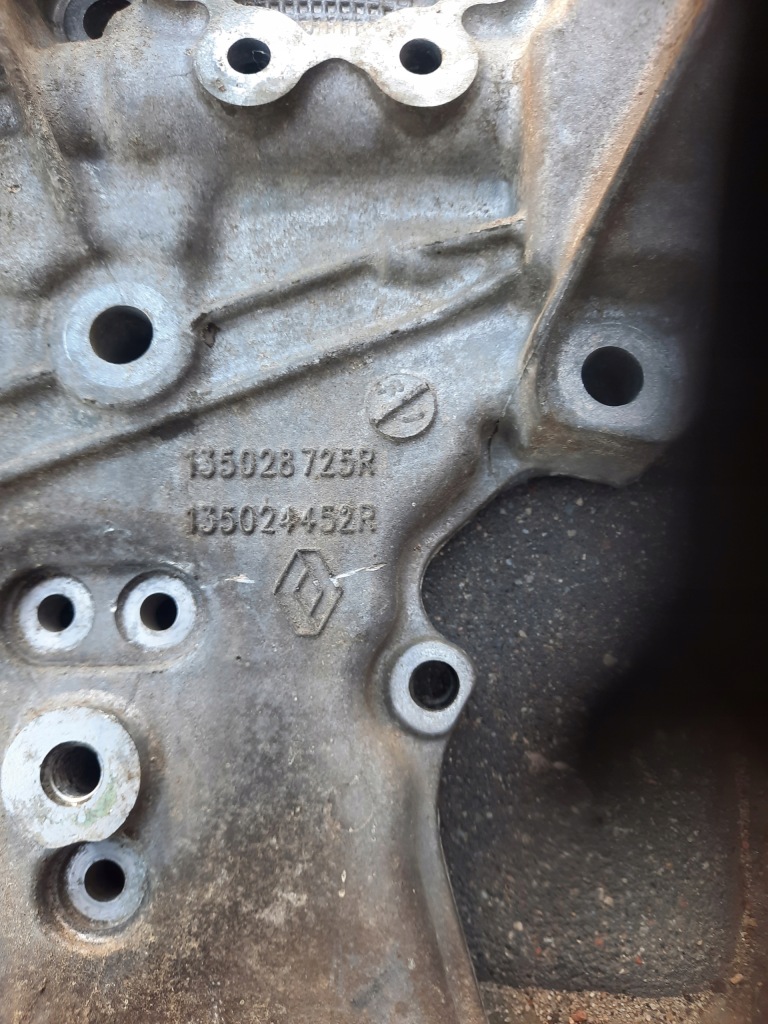 фото №3, Clio iv корпус распределительного вала 0.9 tce