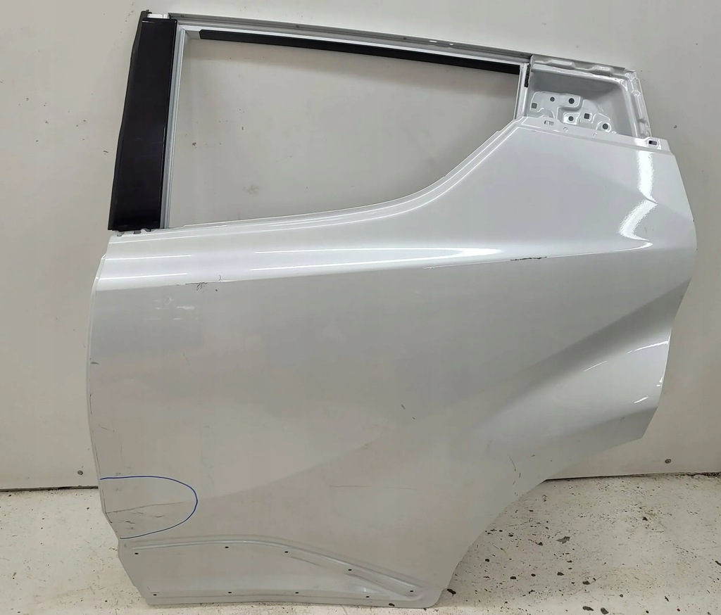 фото №1, Toyota chr c-hr 16+ дверь задняя задние левая fv