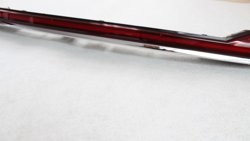 фото №11, Mg marvel r - лампа задня накладка кришки led 2020+