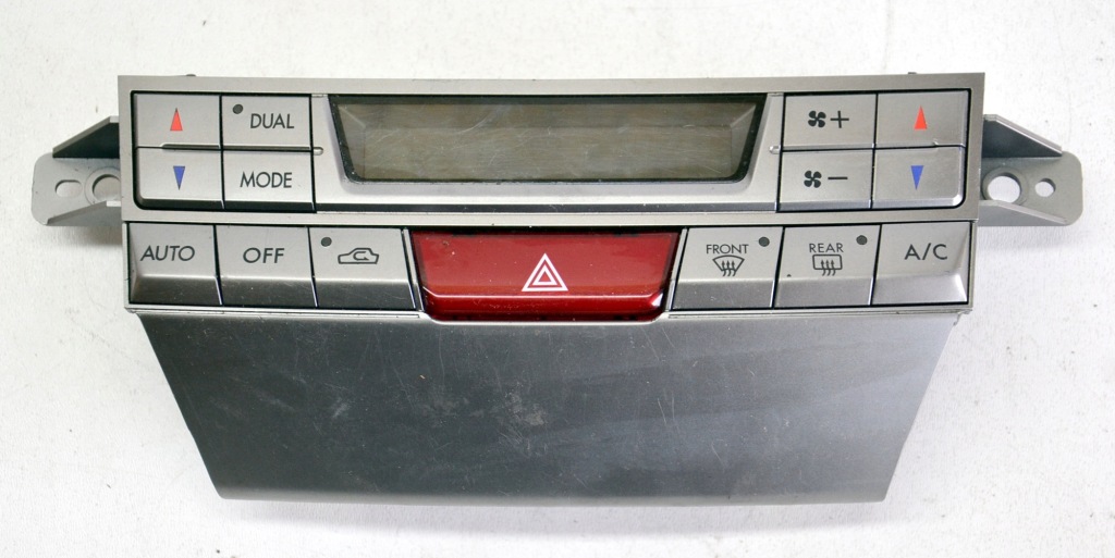 фото №1, Панель кондиционера subaru legacy v outback iv