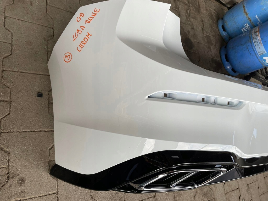 фото №10, Vw golf 8 хэтчбек бампер задняя lc9a rline обычный