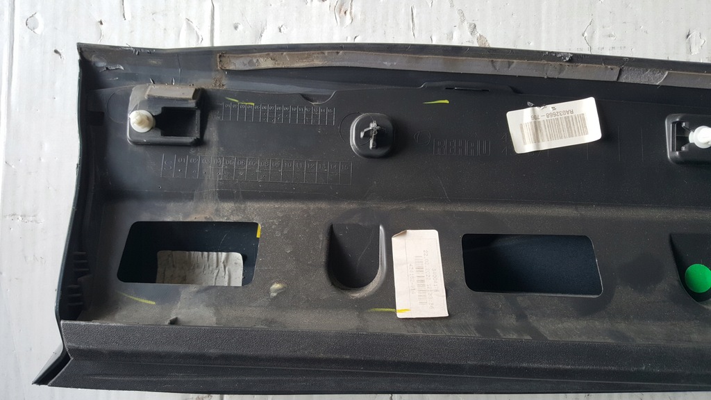 фото №11, Молдинг дверь левый задняя audi q3 ii 83a853969a/b