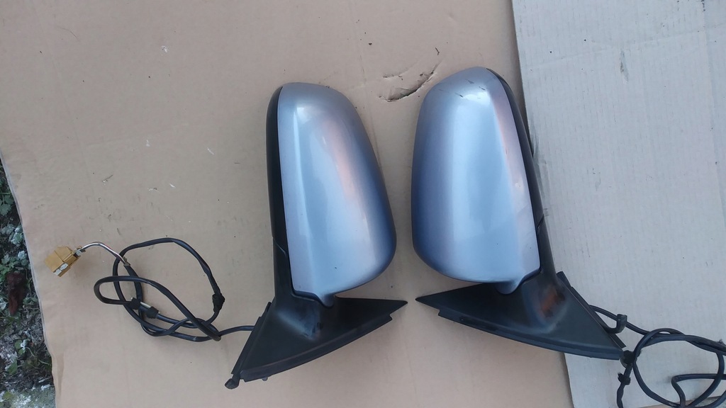 фото №1, A4 b6 зеркало ly7h правое