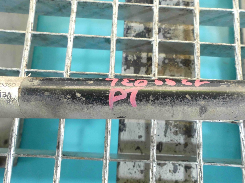 фото №6, Приводной вал правая volvo xc60 2.4d автоматическая коробка передач задняя