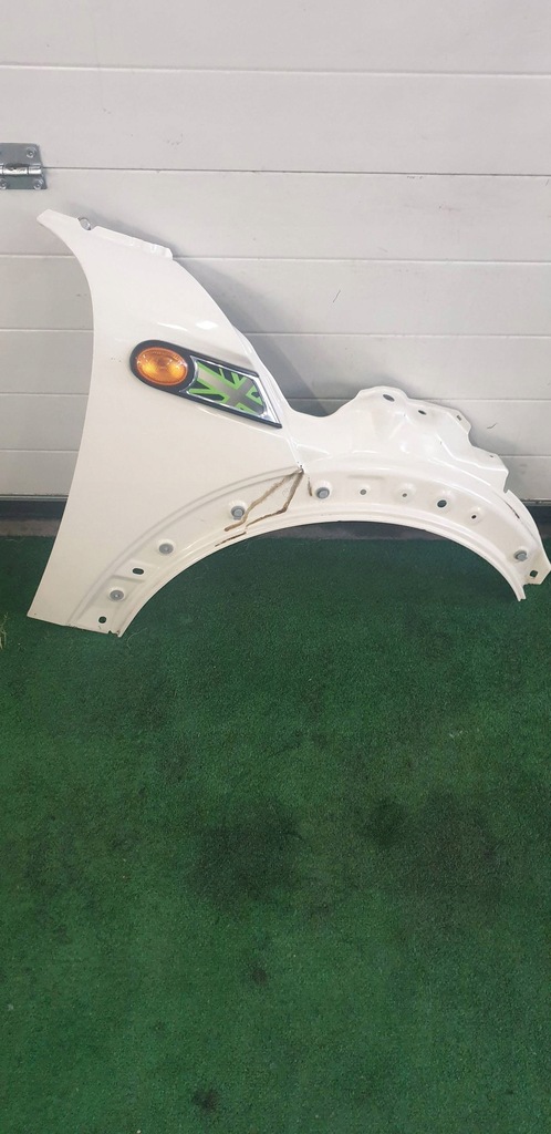 фото №1, Mini cooper r56 крила правий перед pepperwhite