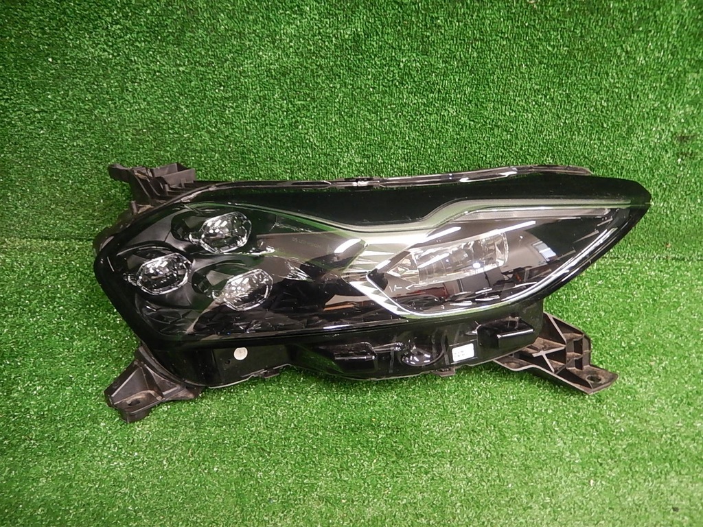 фото №1, Лампа правий перед ds3 crossback full led 2022