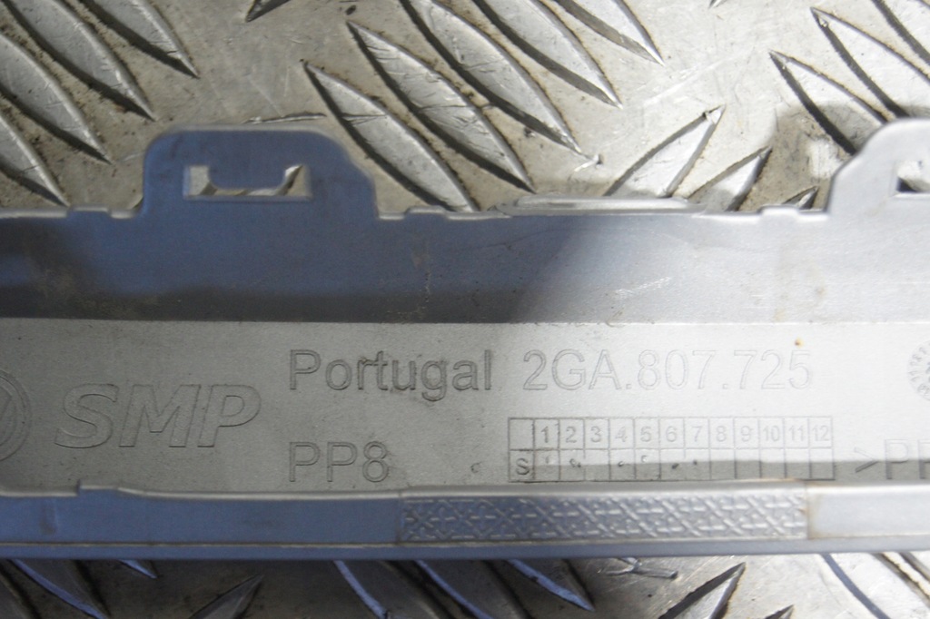 фото №9, Молдинг бампера перед vw t-roc 2ga807725