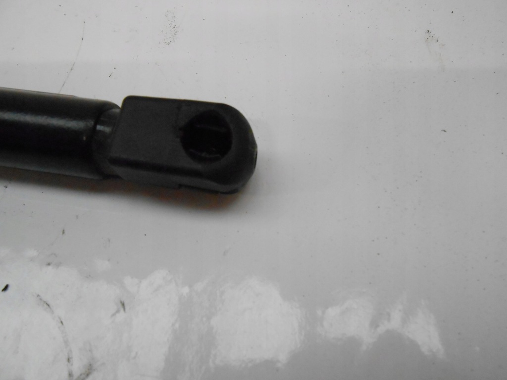 фото №5, Audi a3 8y привод капот амортизатор 8y0823359c