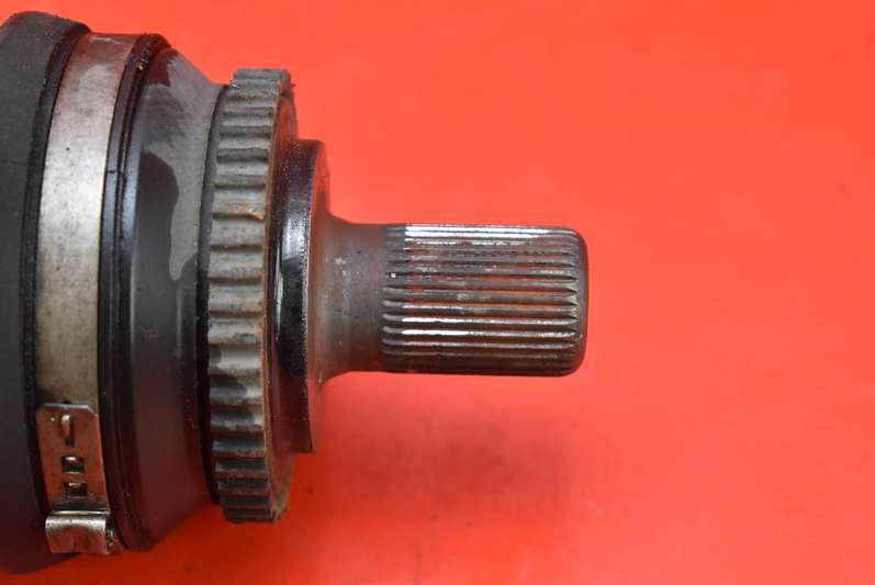 фото №5, Привідний вал ліва перед автоматична коробка передач 30735131 volvo s60 1 i 2.4 b 140 km lift 04-09