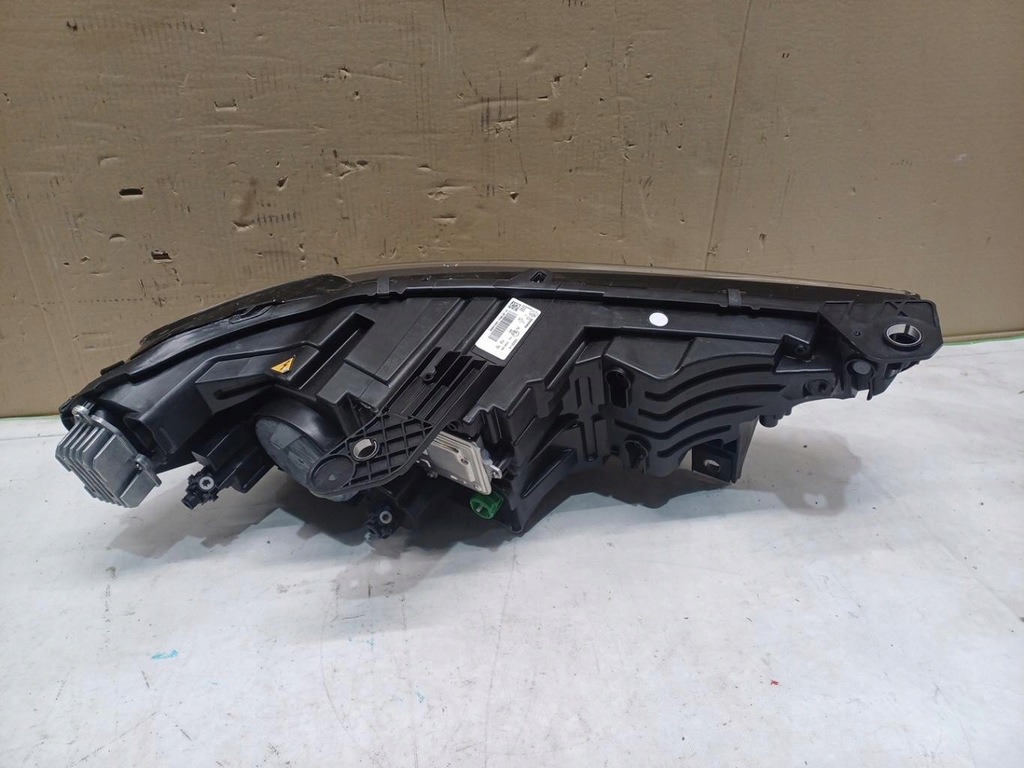 фото №2, Фара перед левая сторона alfa romeo stelvio 50563962