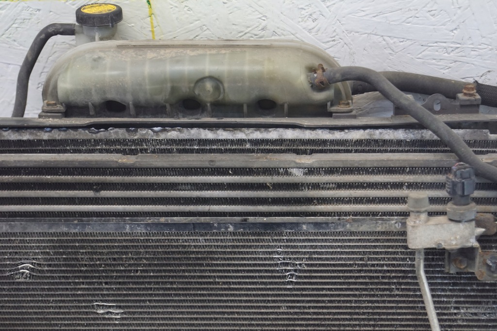 фото №4, Радиатор вентилятор toyota avensis verso 2.0 d