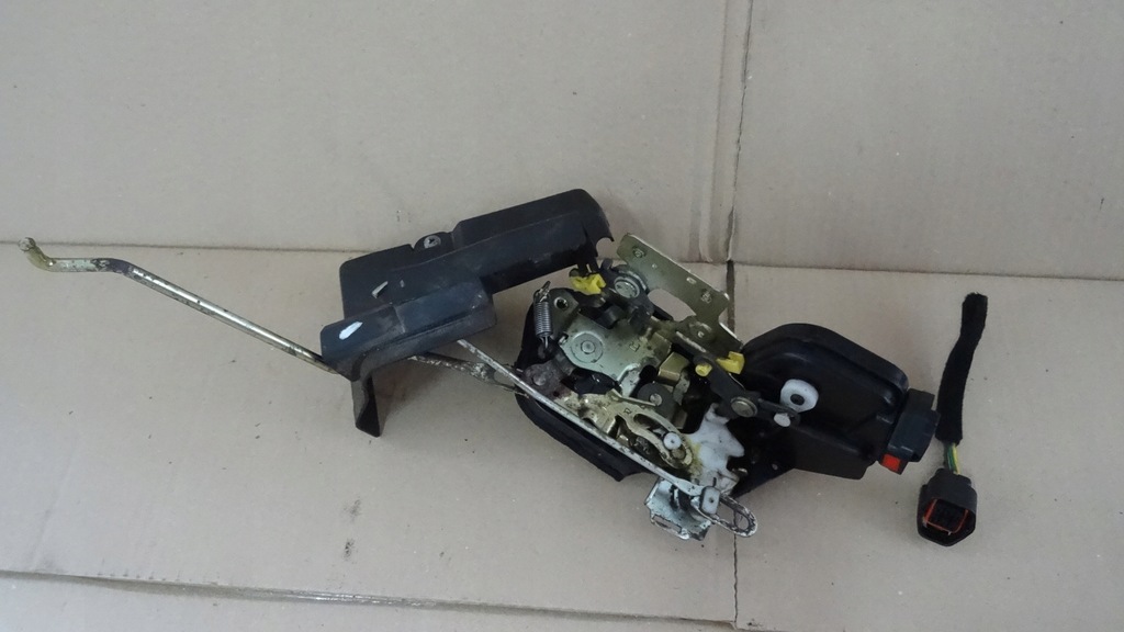 фото №5, Hyunday elantra iii 3 замок двері правий передній