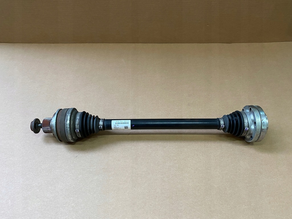 фото №1, Audi q5 80a приводной вал правая задняя 80a501204f