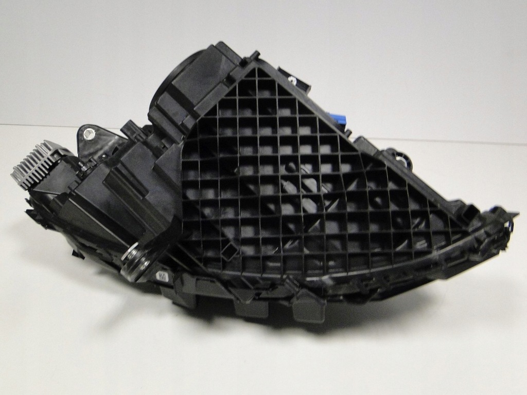 фото №13, Mercedes eqc 293 n293 лампа ліва фара лівий led