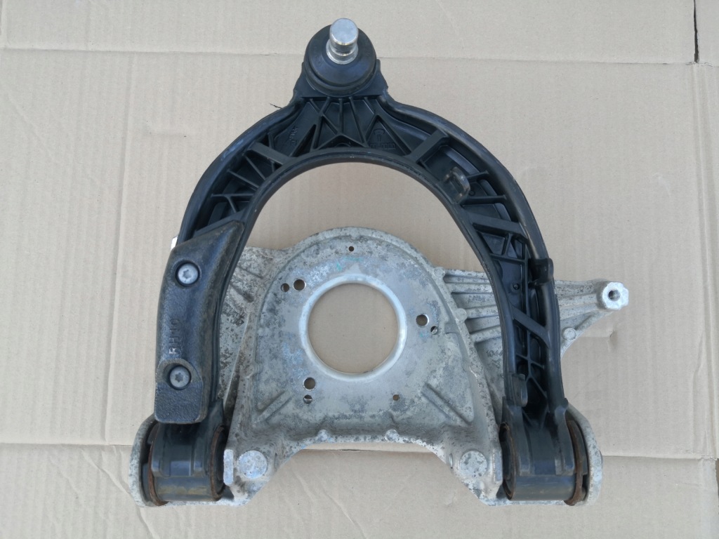 фото №1, Tesla 3 важіль передній верхній правий + підпора підрамник